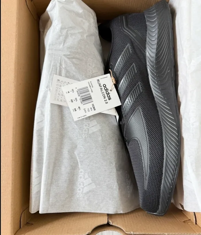 Adidas – Taille 49 1/3 – Noir / All black – Neuf avec étiquette - photo numéro 15
