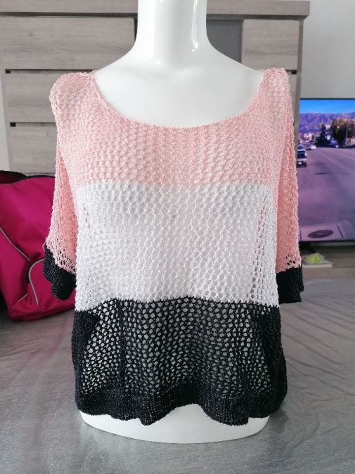 Pull court en maille écartée TU