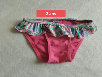 Maillot de bain taille 24 mois