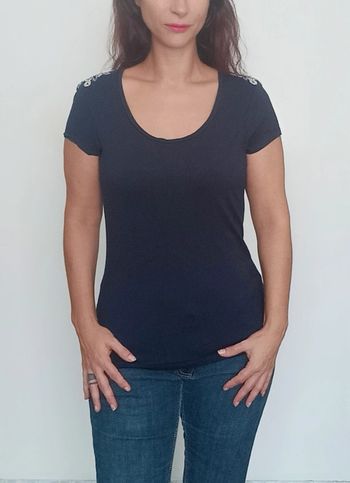 Haut chic fleurs en perles épaules taille 40