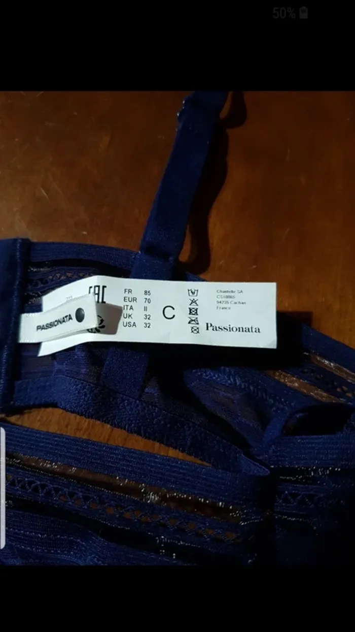 Soutien gorge passionata de chantelle  85C - photo numéro 5