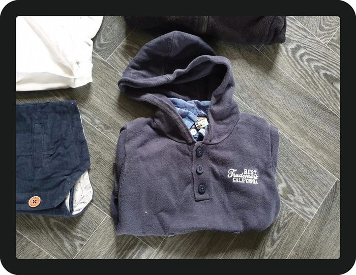 Lot de 8 vêtements hiver garçon 4 ans - photo numéro 5