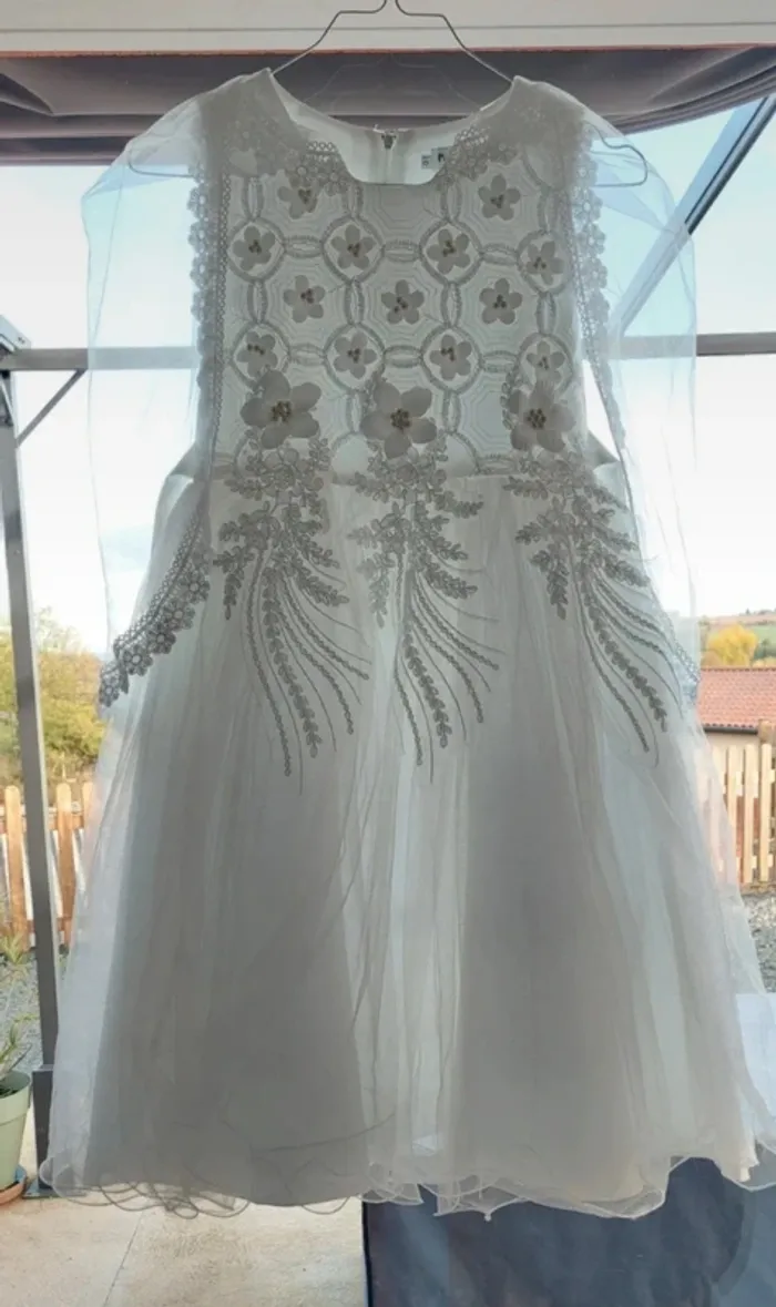 Robe cérémonie - photo numéro 4
