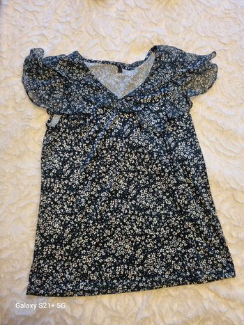 T-shirt imprimé floral manches volantées taille S