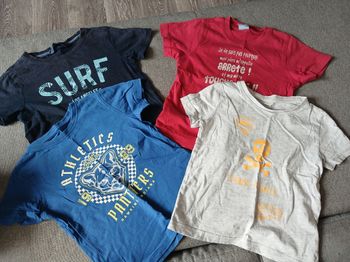 Lot t-shirts 4 ans