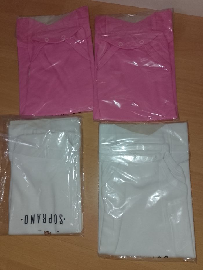 Body neuf 24 mois Soprano - photo numéro 6