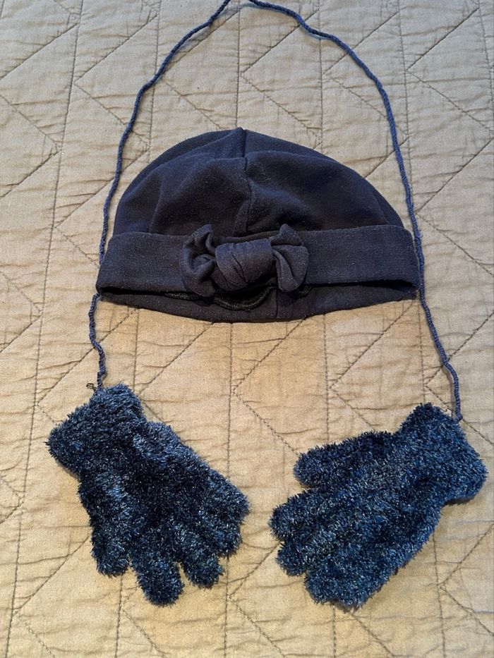 Ensemble bonnet et gants petite fille