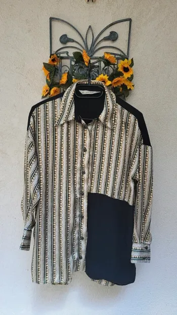 Chemise neuve.