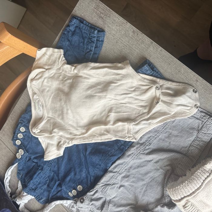 Lot vêtement bébé 9 mois garçon - photo numéro 3