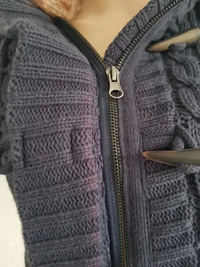 Pimkie - Gilet épais et bien chaud en tricot avec capuche - Fermeture zippée - photo numéro 8