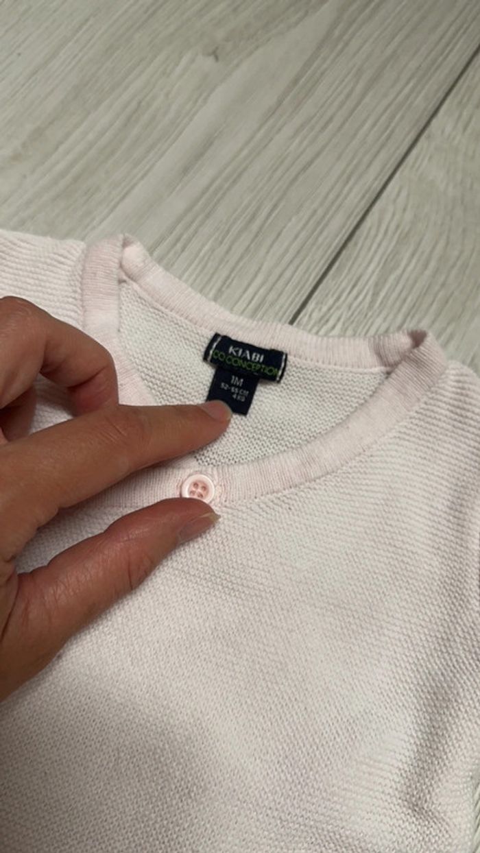 Gilet rose 1 mois - photo numéro 2