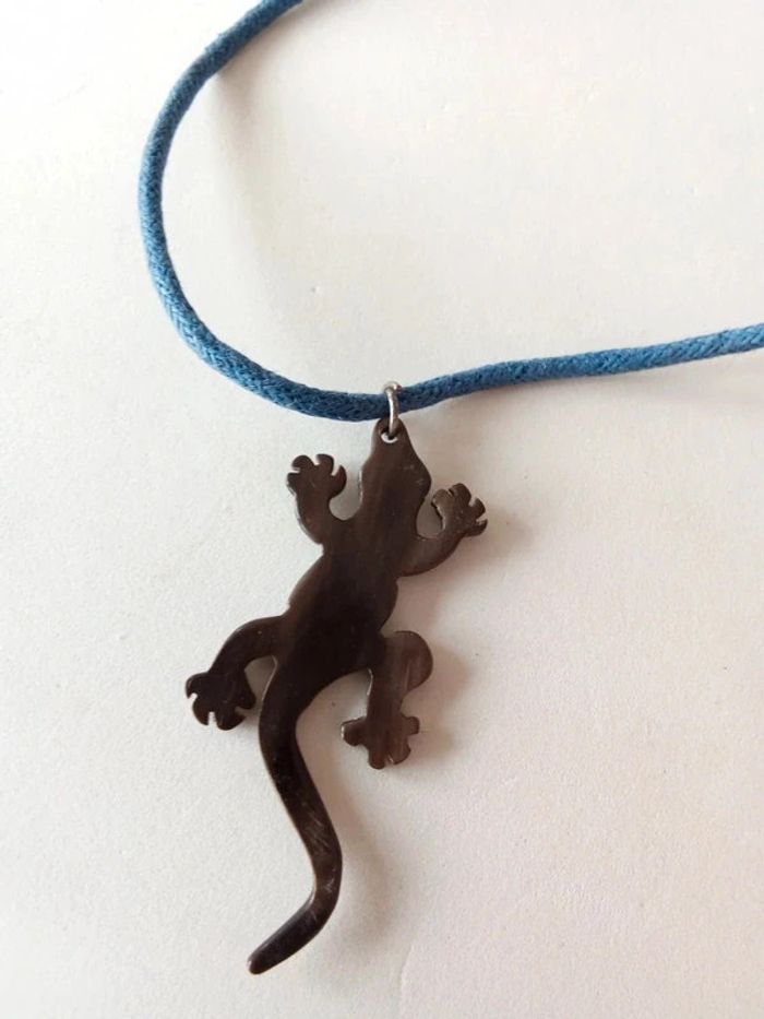 Collier lézard