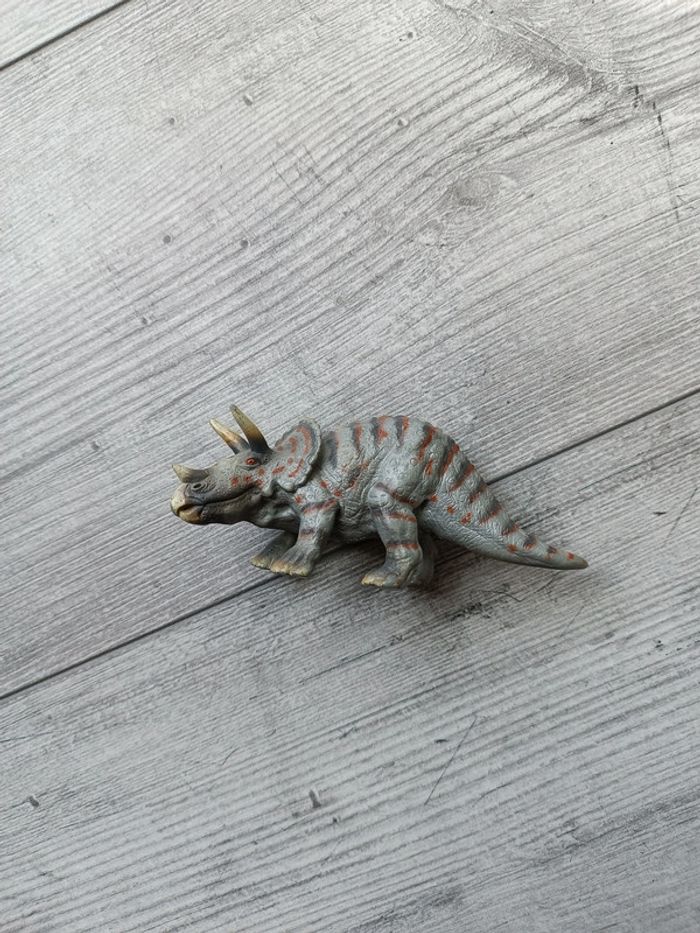 Triceratops Schleich