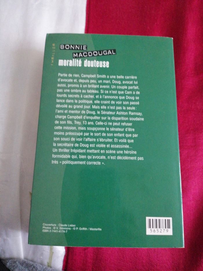 Moralité douteuse - photo numéro 2