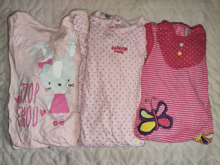 Gros lot vêtements 18 mois - photo numéro 2