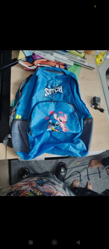 Cartable imperméable stitch Stitch