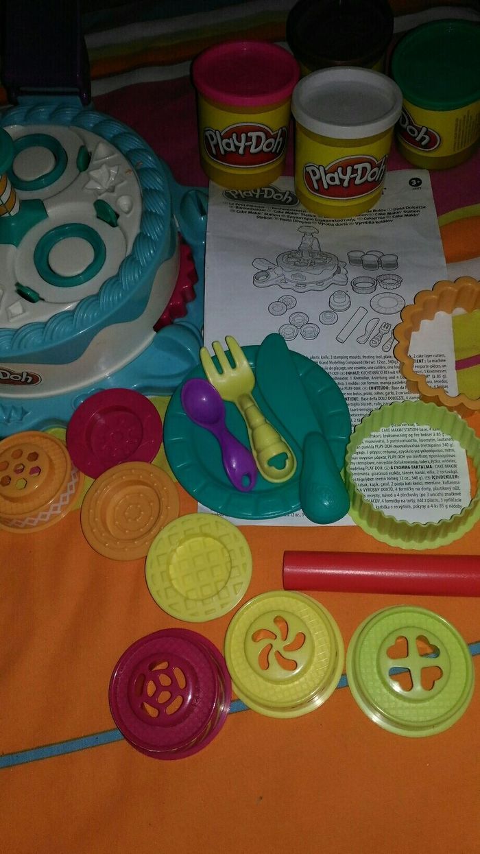 Fabrique à gâteau play doh cake makin station - photo numéro 2