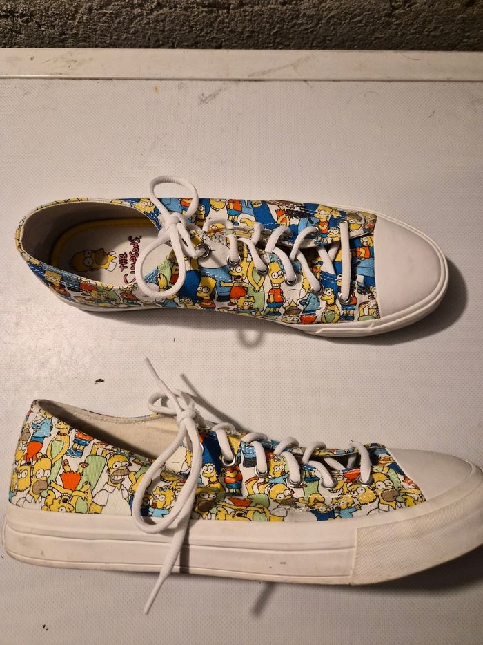 Baskets the simpsons et h&m taille 44 - photo numéro 3