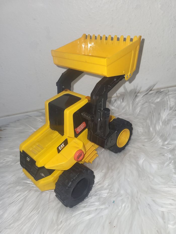 Pelleteuse jouet CAT7