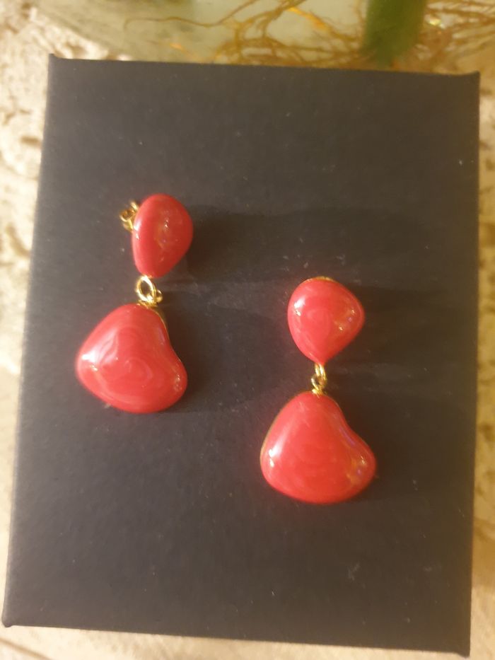 Boucles d'oreilles rouge