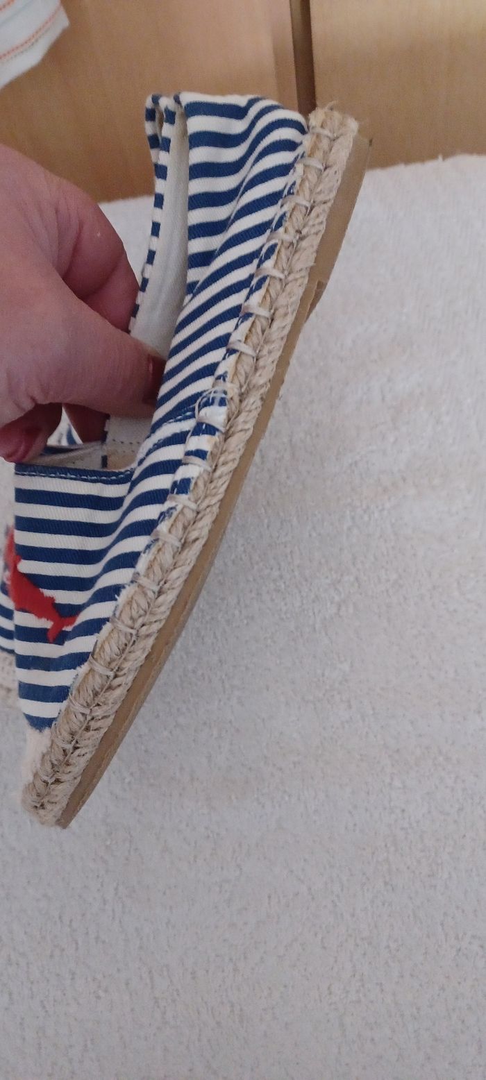 Très jolie paire d'espadrille fille Pointure 30 - photo numéro 5
