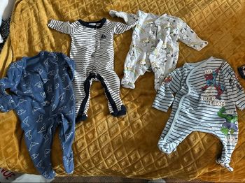 Lots pyjama bébé