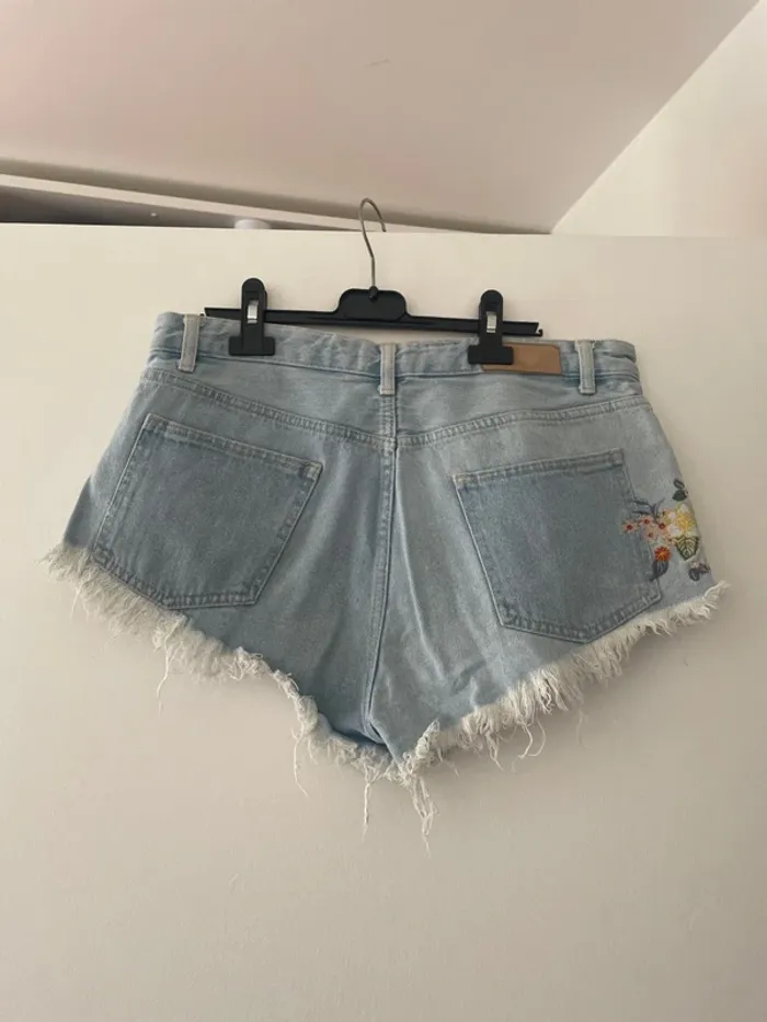 Mini short Pull&Bear 40 - photo numéro 5