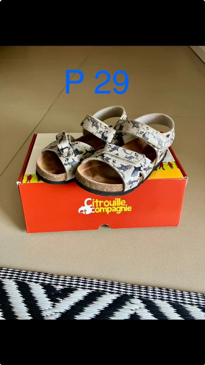 Sandales garçon grise requins taille 29
