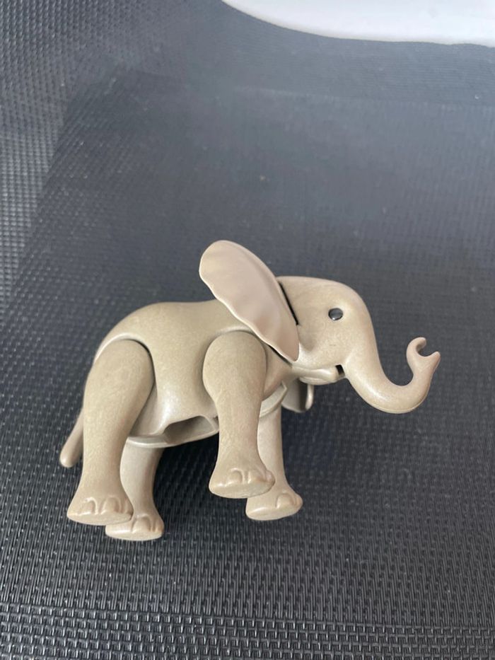 Playmobil lot 2 figurines bébés éléphants éléphanteaux zoo cirque safari animaux sauvages - photo numéro 6