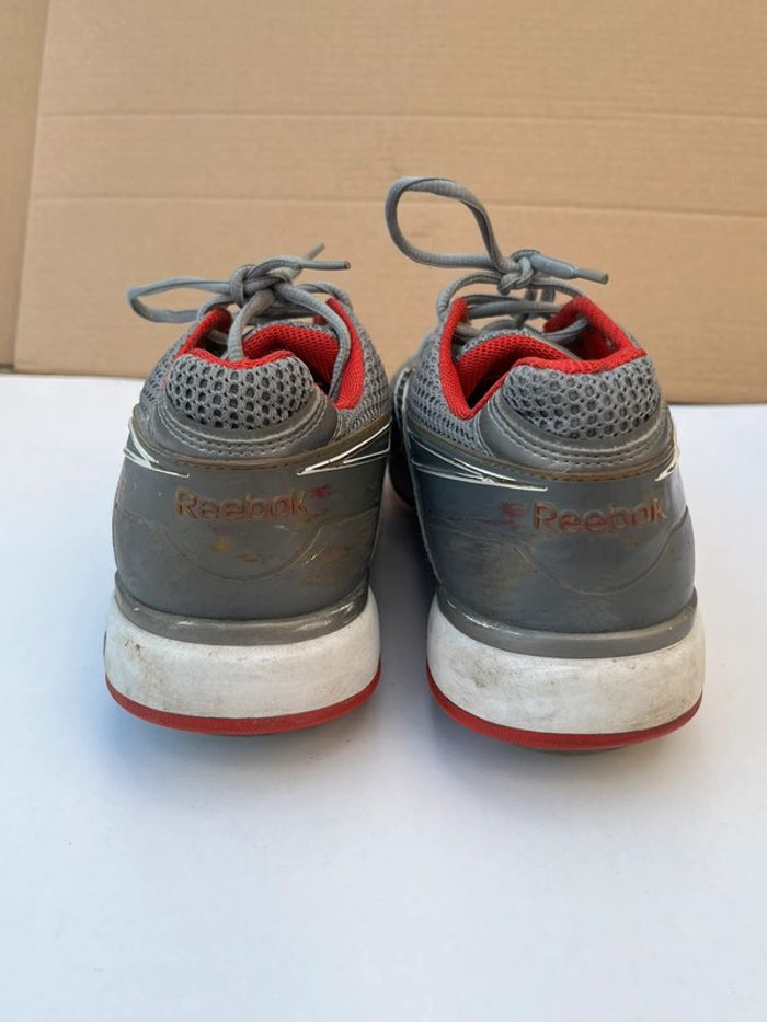 Chaussures de sport Reebok easy tone - gris argenté, rouge et blanc - photo numéro 11