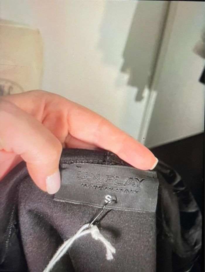 Veste noir full zip peau de pêche  Uniplay TS Neuf avec étiquette - photo numéro 4