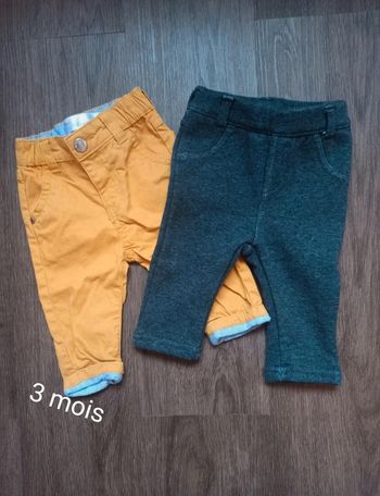 Lot 2 pantalon 3 mois