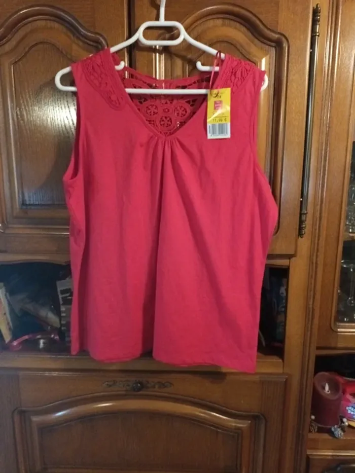 Tee-shirt manches courtes femmes taille 6