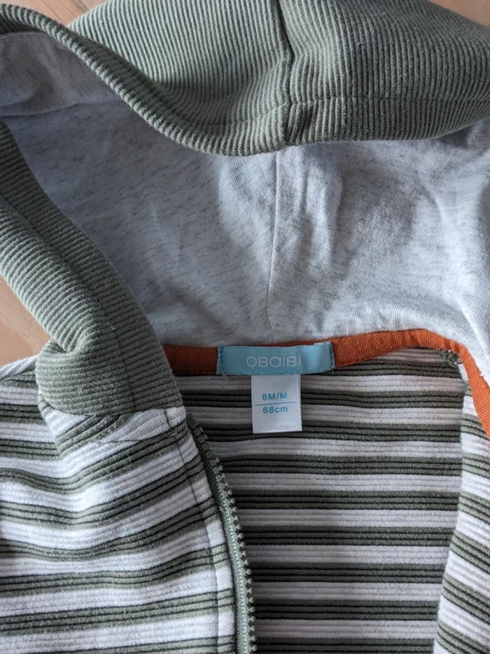 Lot veste + tee-shirt manches longues bébé 6mois - photo numéro 2