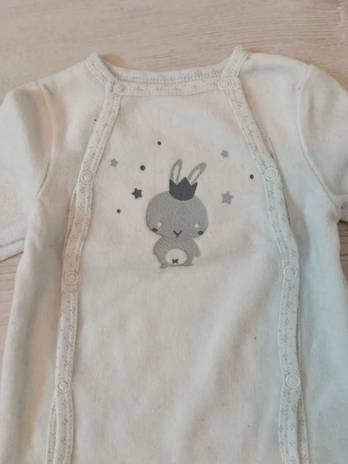 Pyjama 3 mois bébé rêve - photo numéro 2