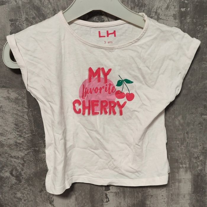 Tee shirt cerise
