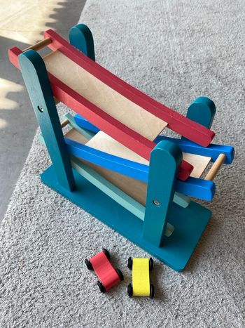Circuit voiture toboggan