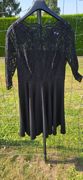 Robe en dentelle Claudie Pierlot