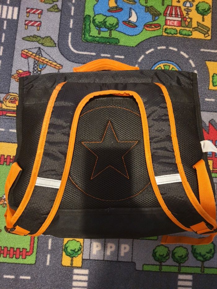 Cartable dragon ball z - photo numéro 2