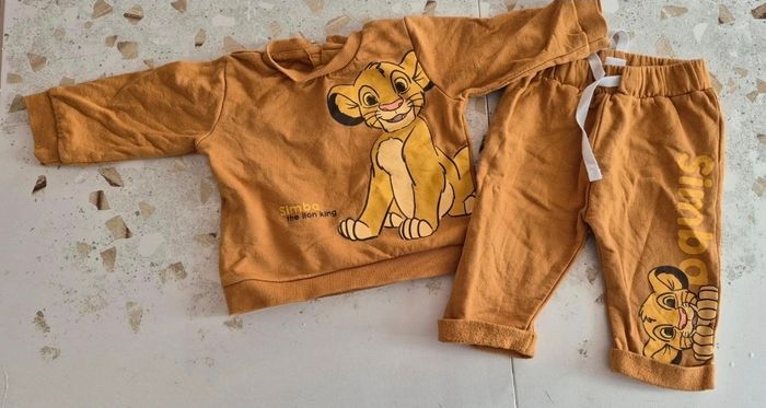 Ensemble jogging roi lion simba 9mois