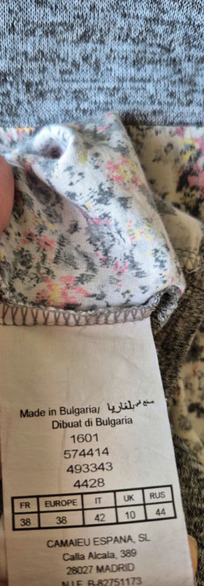 Robe grise et rose Camaieu 38 - photo numéro 4