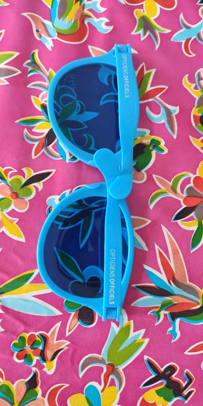 Lunettes géantes en plastique - photo numéro 3