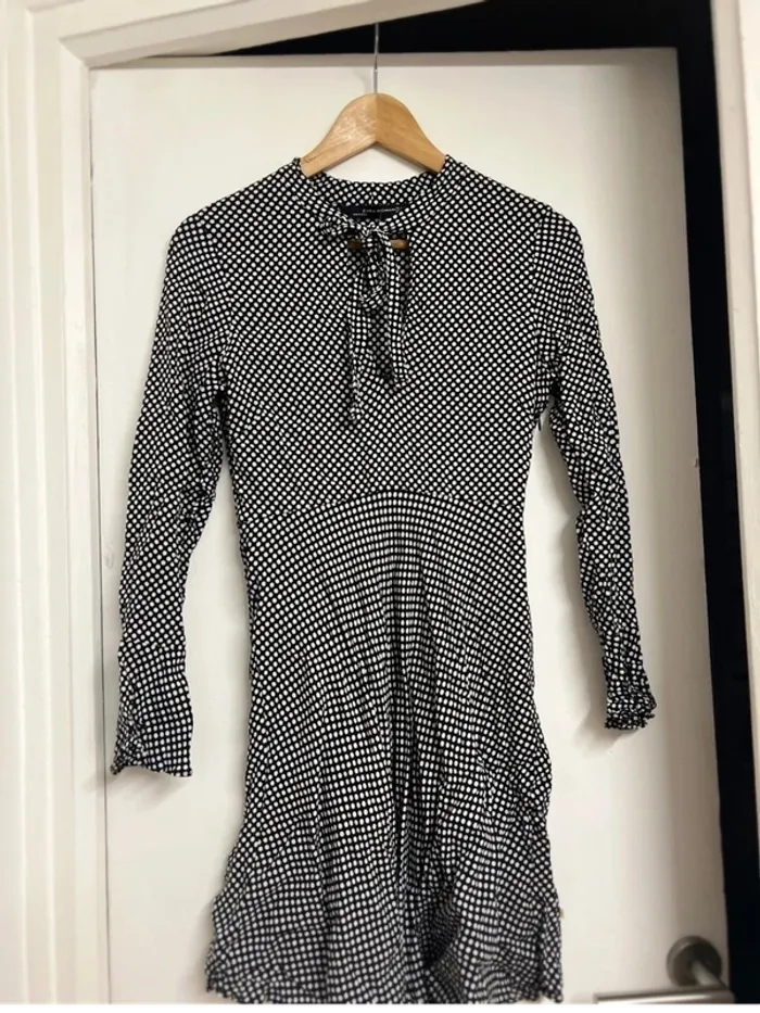 Robe parisienne super chic neuve Zara - taille M - photo numéro 3