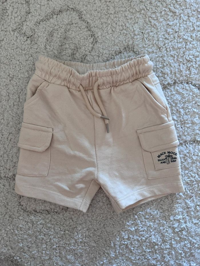 Short taille 6 mois orchestra