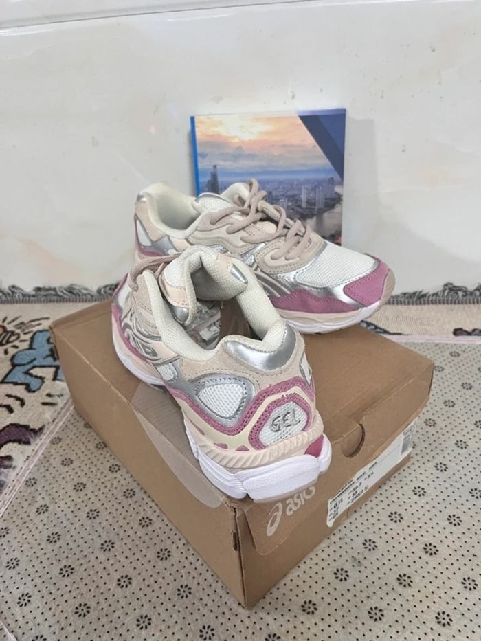 Asics gel nyc rosas Taille 39 - photo numéro 2