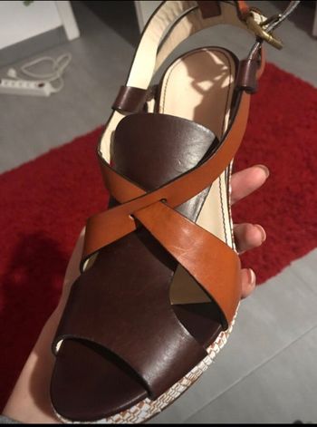 # Sandales luxe pour femme marque Navyboot