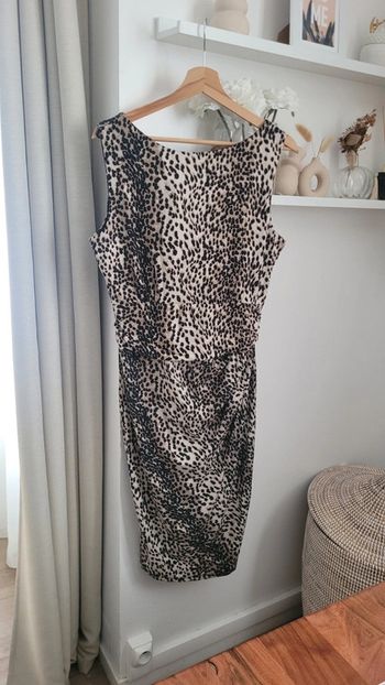 Robe moulante Dorothy perkins neuve
