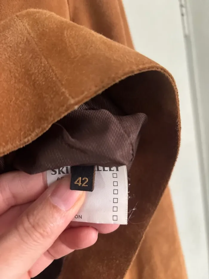 Veste cache cœur en daim - photo numéro 4
