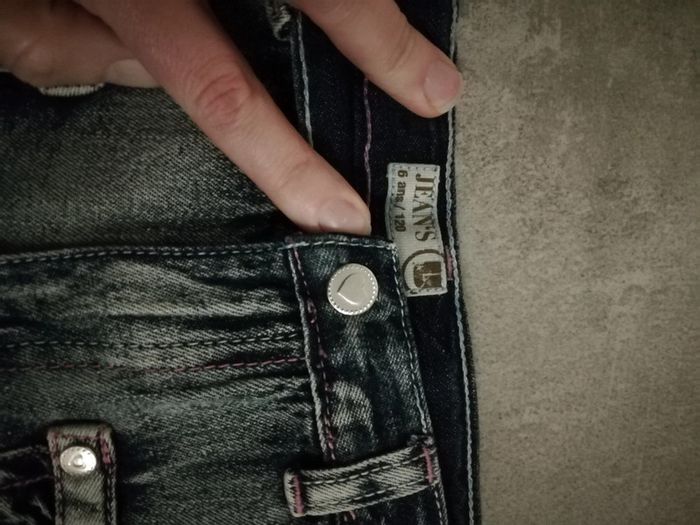 Ensemble jeans et sweat - photo numéro 4