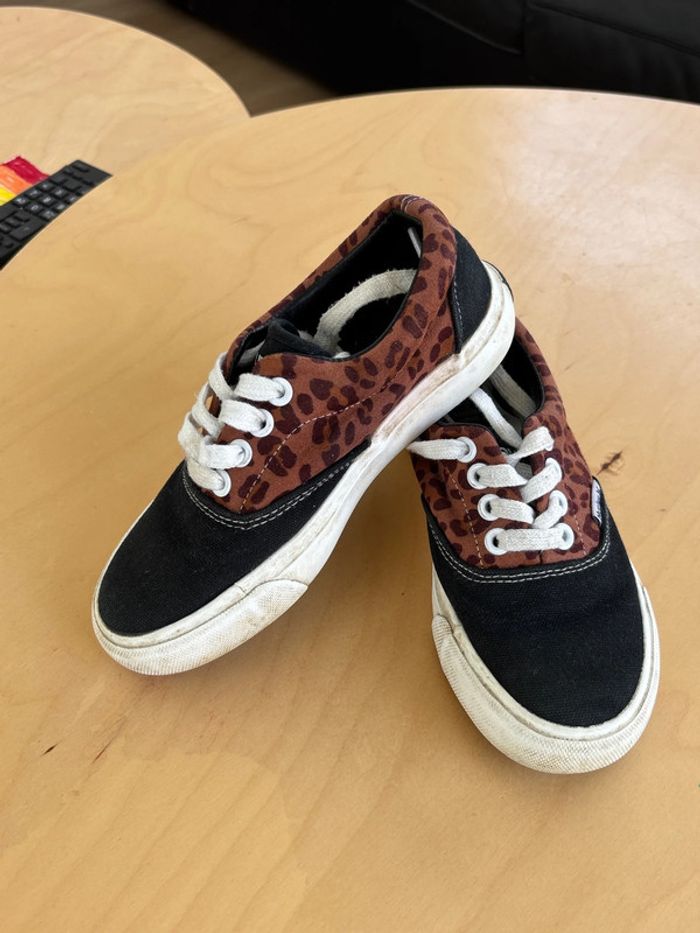 Baskets T31 Hurley